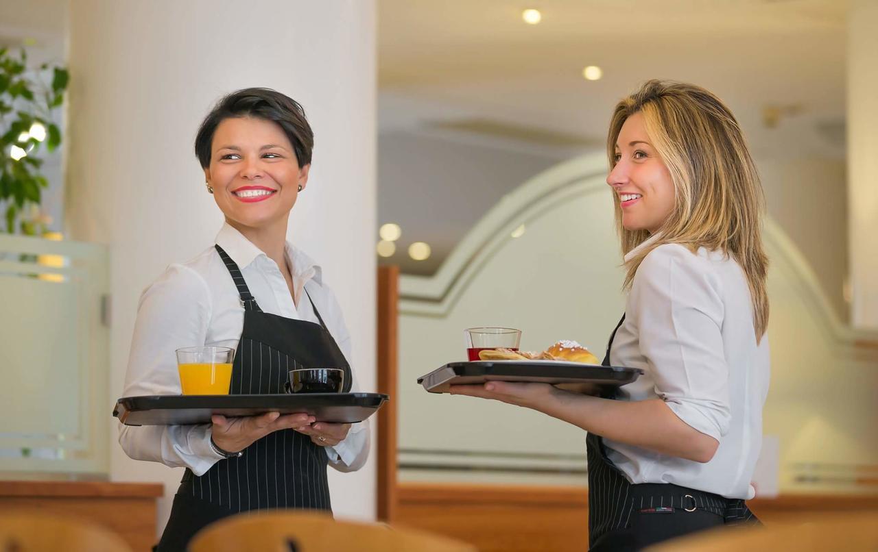 Una Hotels أُكْيوبيلّو المظهر الخارجي الصورة