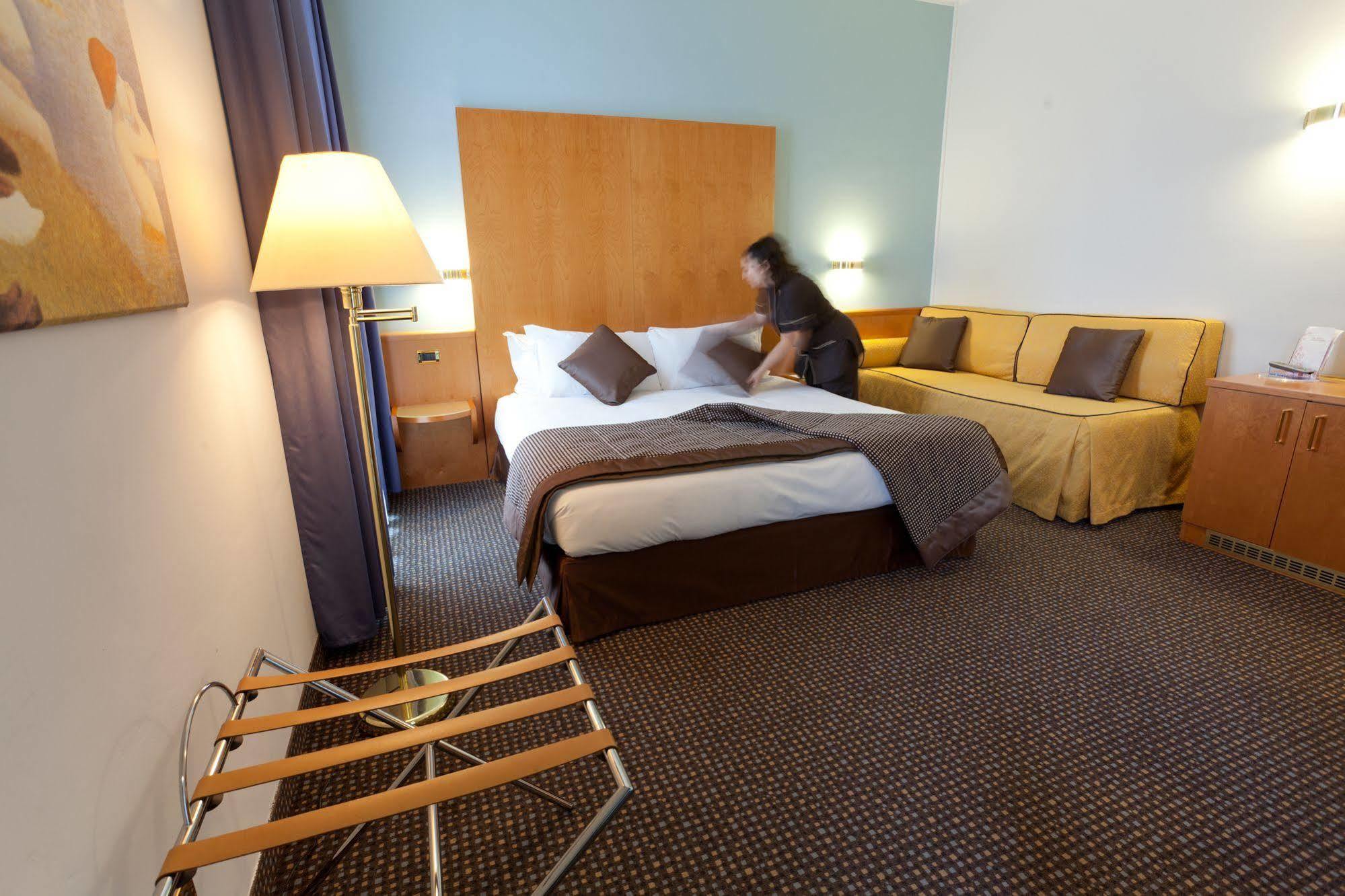 Una Hotels أُكْيوبيلّو المظهر الخارجي الصورة